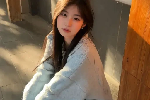 墙倒众人推！假货捞金 被央视实锤伊能静老底被扒秦昊也救不